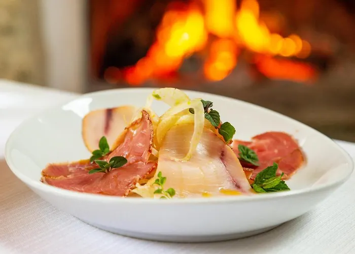 Domu Bresca فندق 3*