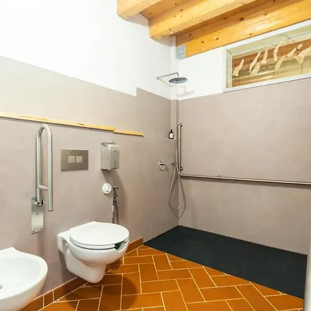 Domu Bresca Отель 3*